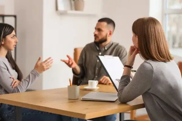 Image of couple access free mediation using family mediation voucher scheme Fordingbridge